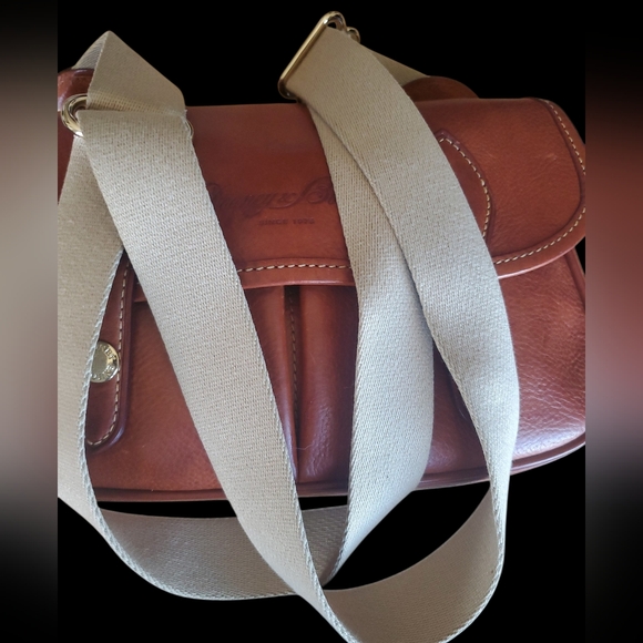 Dooney & Bourke Florentine Ellie Leather Crossbody Bag In Natural - Picture 5 of 16